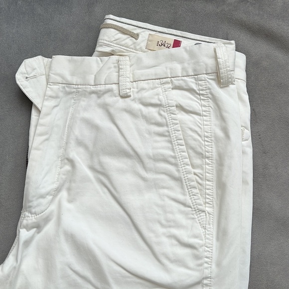 Gap Off White Khaki Straight Fit | Size34 W x 32 L| 100 % Cotton - Picture 3 of 12